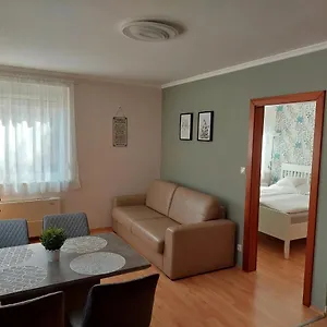  Pensiune Elek Apartmanhaz