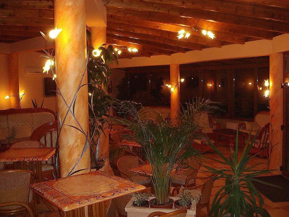 Platan Garden Rooms & Restaurant Hajdúszoboszló 3*,  Hungría