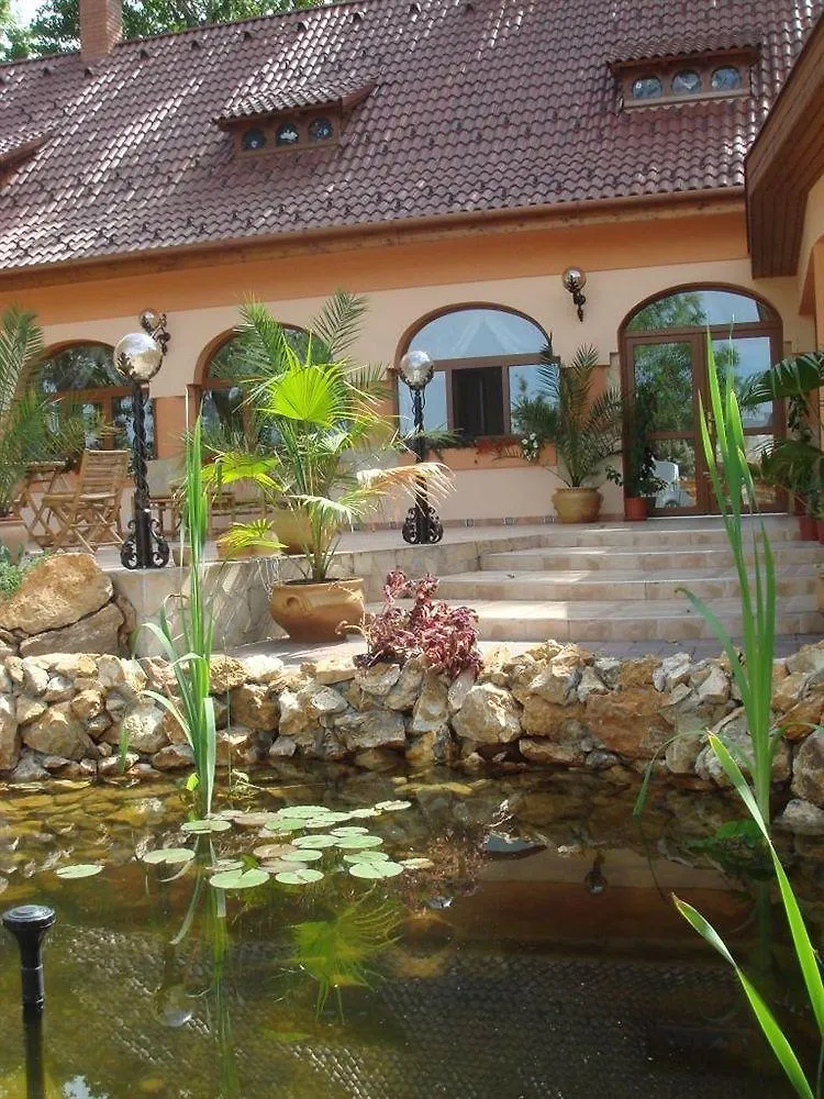 Hotel Platan Garden Rooms & Restaurant Hajdúszoboszló